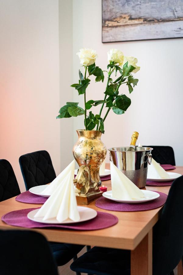 Emperors Elegance Suite Prague Ngoại thất bức ảnh